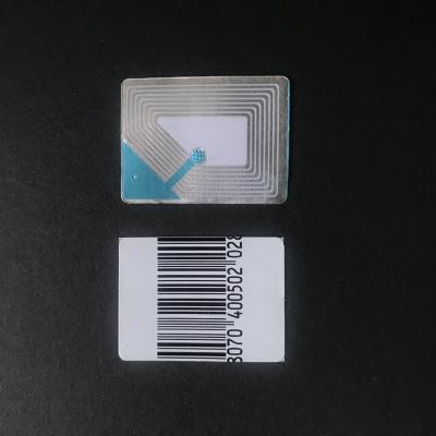 China Custom Soft Soft Keypad Identification 8.2mhz RF PVC Nameplate Rubber Label 30x30mm for sale