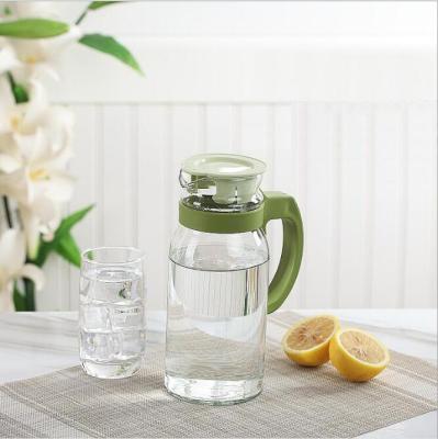 China Hot Selling Viable Hot Plastic Cold Juice Pitcher Glass Filter Jug With Lid And Handle for sale