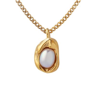 China CLASSIC Wholesale Custom Women Jewelry Stainless Steel 18K Gold Plated Natural Freshwater Pearl Inlaid Irregular Pearl Pendant Necklace for sale