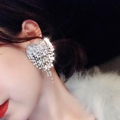 China Diamond Tassel Rhinestone Tassel Heart-Shaped Flashing Earrings Love Heart Casual/Sporty Dazzling Women's Jewelry for sale