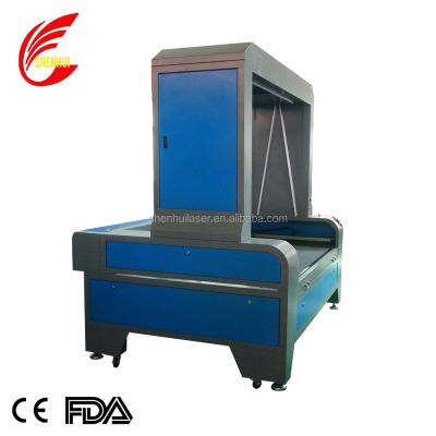 China Laser CUTTING 6090 Fabric Leather Jeans Mark Laser Cutting Machine With CCD Camera for sale