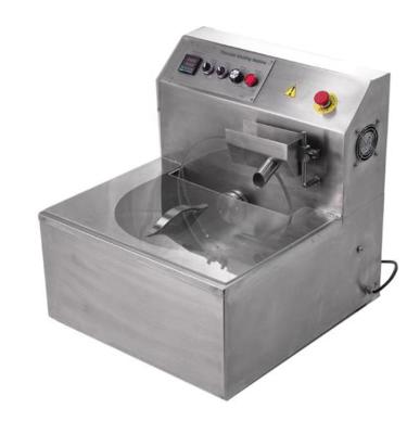 China Small Size Small Machine Bakery Shop Using Chocolate Machine Melting Chocolate Tempering Machine for sale