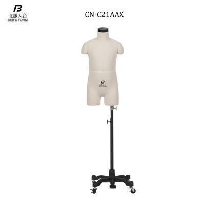 中国 Ummy Mannequin Male Half Body Mannequin Dress Form Upper Body Mannequin Torso Doll 販売のため