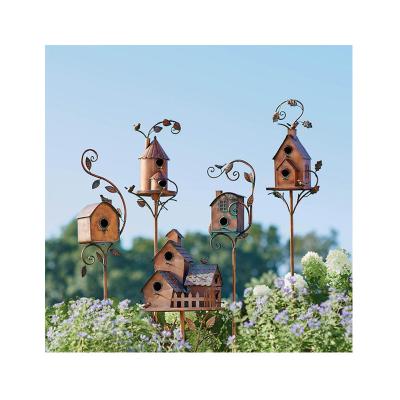 China art & Rustic Outdoor Metal Collectible For Aviary Art Stake Crafts Bird House Yard Decor Decorative Garden Bird House Rack for sale