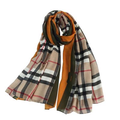 China Good heat preservation supplier by Chinese factory newest design plaid and netting scarf, thick plain weave lattice fabric ladies scarves for sale