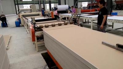 China Calcium Silicate Board Aluminium Foil Laminating Machine 380V, 50HZ Frequency for sale