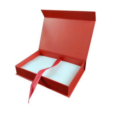 China Fashionable Wholesale Disposable Custom Jewelry Logo Factory Packaging Magnetic Paper Box Flip Book Shape Red Gift for sale