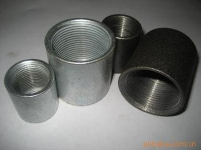 China Seamless and seam black steel pipe sockets,couplings for sale