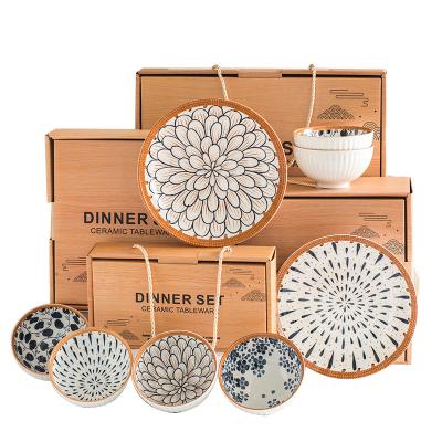 China Sustainable High End Dinner Plate Dinnerware Sets Luxury Ceramic Porcelain Dinnerware Set for sale