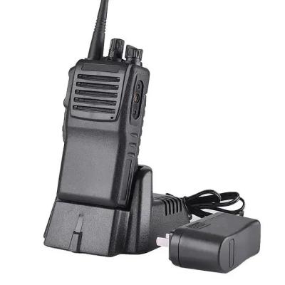 China 400-470 MHz/136-174MHz Walkie Talkie Portable and Wireless for Outdoor Hiking Hunting for sale