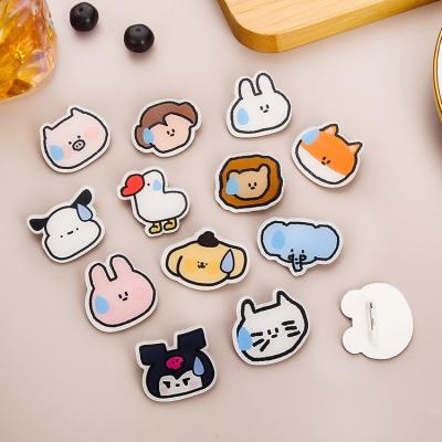 China Animal Brooch Pins Accessories Hairpin Patch Badge DIY Fashion Jewelry Cute Cartoon Wholesale Acrylic Brooch Dresser for sale