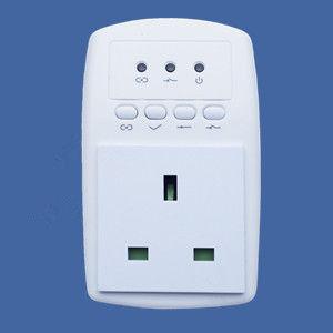 China Wireless smart switch socket in Wireless frequency of 868MHz in Size 105*65*36mm for sale