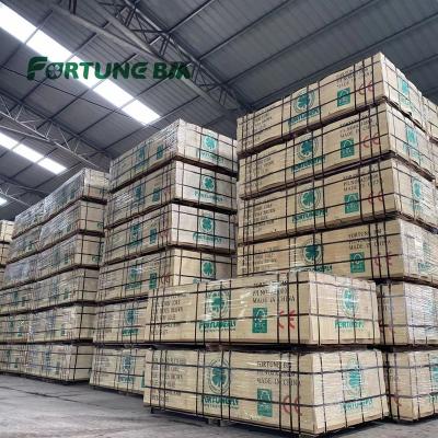 China Eclectic 4x8 Film Faced Plywood GOOD QUALITY FILM FACED PLYWOOD for sale