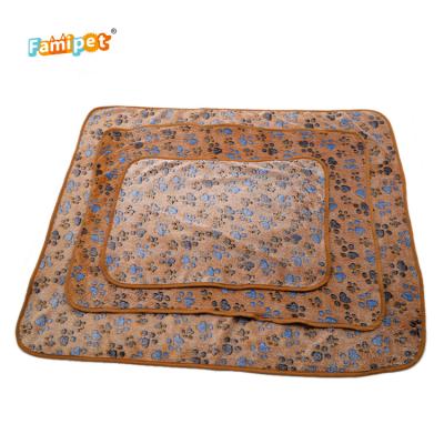 China Factory Wholesale Price Sustainable Pet Warm-keeping Luxury Thick Blankets for sale