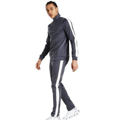 China Manufactur Premium Breathable Mens Tracksuit Funnel Neck Men's Casual Crewneck Tracksuit for sale