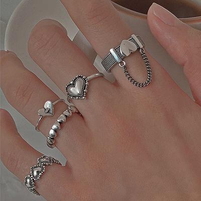 China K272 CLASSIC Fashion Heart Rings Set Love Chain Kpop Punk Rings For Couples Lovers Men Women Girls Party Gift For Wedding Ring for sale