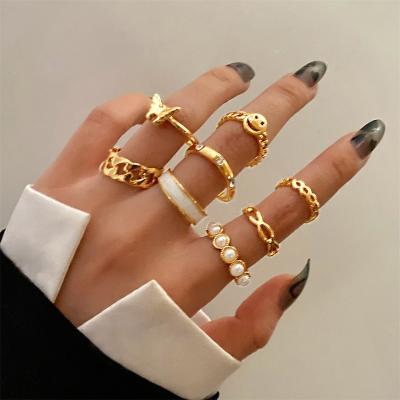 China Vintage K274 8 Pcs Set Of Pearl Rings For Women Retro Enamel Ring Jewelry Gift Girls Ladies Smiley Rings Set Fashion Trend Butterfly for sale