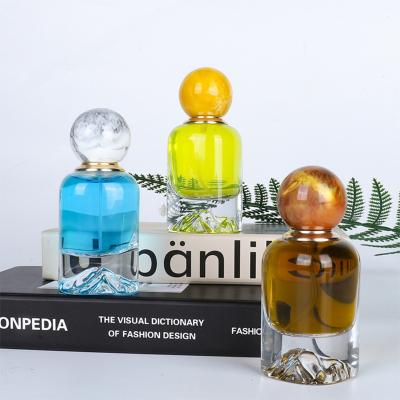 China OEM Cosmetic Nordic Classic Custom Logo 30ml 50ml 100ml Empty Single Vintage Glass Luxury Perfume Spray Bottles 30ml With Box for sale