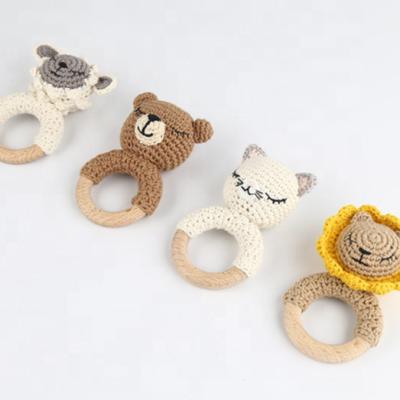 China 100% Handmade Toy Hot Sale High Quality Soft Cotton Crochet Animals Baby Toys With Wooden Ring Teething/Organic Cotton Wooden Teether Toys for sale