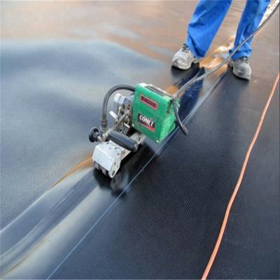 Κίνα 1800W PVC HDPE LDPE EVA Ecb PP Geomembrane Hot Wedge Welding Machine με χωρητικότητα 13kg προς πώληση