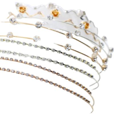 China Women's Crystal Prom Fashion Flower Butterfly Pearl Tiaras and Crowns Handmade Metal Wedding Party Accessories Bridal Layers for sale