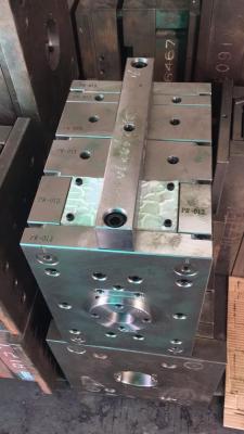 China 2 Cavity Injection Molding Molds DME Standard Mold Base OEM ODM Service for sale