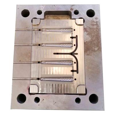 China 2 Cavity Multi Cavity Injection Molding Texturing Treatment Smooth Surface for sale