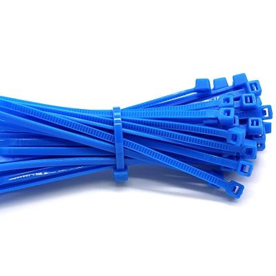 China Plastic Multiholteinjectie het Vormen 1,2344 Staalvorm voor Nylon66-Kabelband Te koop