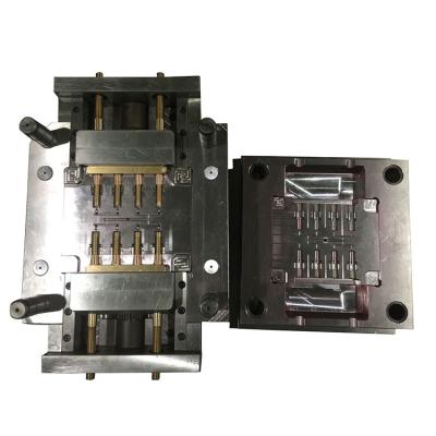 China Sub Gatehot Runner Injection Mould H13 Mould Base Steel Tooling Single / Multi Cavity for sale