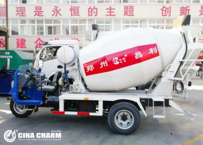 Cina 3 ruota 28 - camion della betoniera di 32hp 2m3 con la direzione idraulica del sistema del freno aerodinamico in vendita