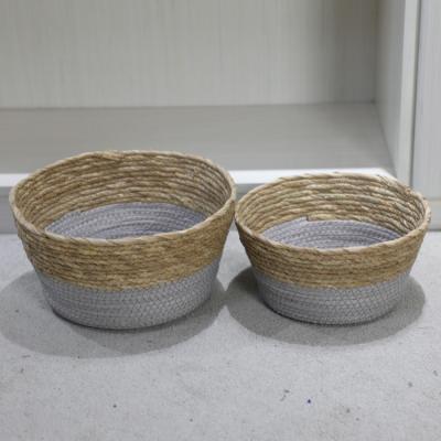 China Sustainable Hyacinth Water Basket Storage Custom Size Environmentally Friendly And Natural Woven Basket for sale