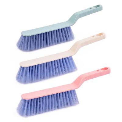 China Viable Wholesale Plastic Mini Brushes Broom Desktop Keyboard Sofa Bed Table Cleaning Brush for sale