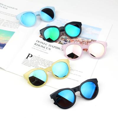 China Fashion Sun Glasses UV Protection Sunglasses For Kids Colorful Reflective Lenses Sunglasses For Gifts for sale