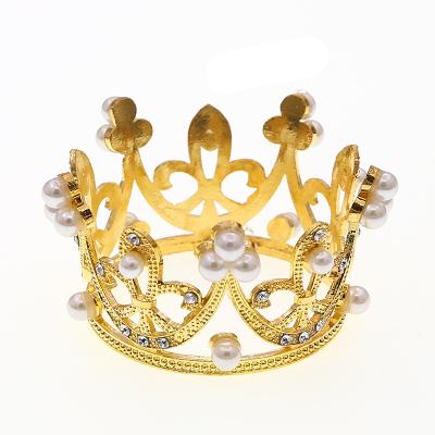 China Japan and Korean style children's small small birthday mini round crown cake decoration alloy pearl baking crown for sale