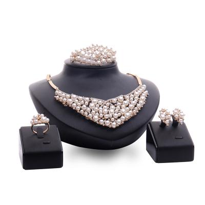 China Factory direct sales high-grade jewelry set high-grade dinner dress pearl accessories alloy four-piece necklace earring set for sale