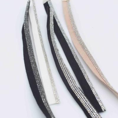 China New Winter Cotton Core Rope Shinning Faux Stone Bling Diamond Rhinestone Strips Crystal Rope For Boot Decoration for sale