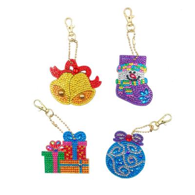 China KOREAN diy toys special shaped drawing crystal painting mini charms Christmas decoration diamond painting keychains for sale