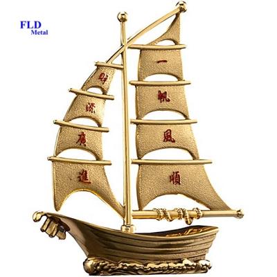 China Europe Dropshipping Handmade Decorative Brass Sailboat Lucky Metal Nautical Crafts For Home Decor Gifts for sale