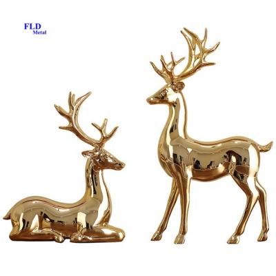 China Europe dropshipping modern indoor living room interior luxury display Chinese lucky gold deer resin opens ornament home decor desk accessories for sale