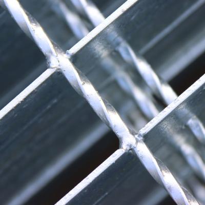 China Traditional Serrated Steel Grating Galvanized Steel Grating G325/30/100 Use For Industrial Platform for sale