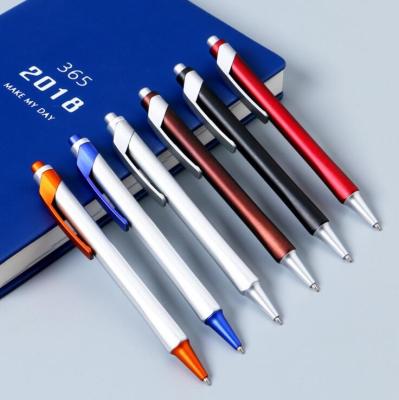 China Plastic Ball PenCustom Plastic PenClick Type Ball Pen for sale