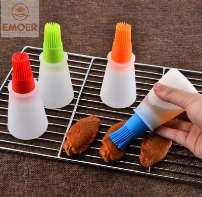 China Food Grade Rubber Hot Selling Heat Resistant Reusable Silicone Oil Bottle With Basting Brush BBQ Tools for sale