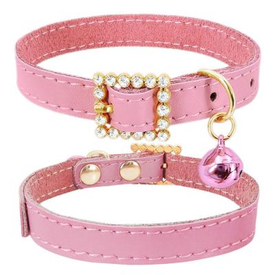 China Sustainable Sustainable Personalized Comfortable Leather Dog Collar Custom Pet Dogs Cat Collar With Bells for sale