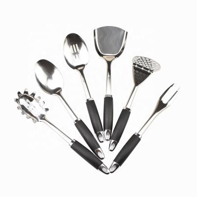 China 2020 Sustainable New Arrives Stainless Steel Kitchen Utensils With Soft Handles Handle for sale