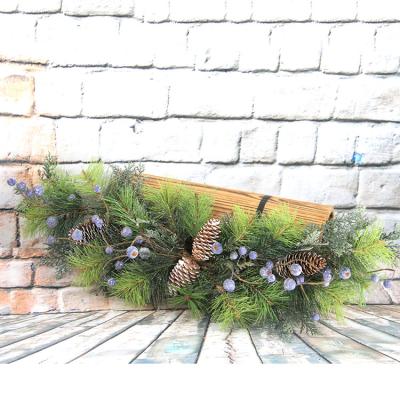 China Home Decoration Custom Design High Quality Lifelike Christmas Door Booties Pine Tree Swags Pine Tree Tricks for sale