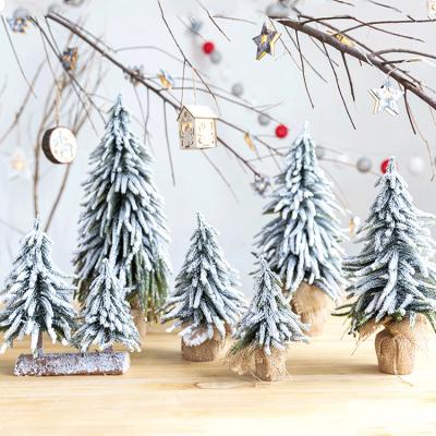 China Professional Custom Home Decoration Small Artificial Christmas Tree White Christmas Tree for sale