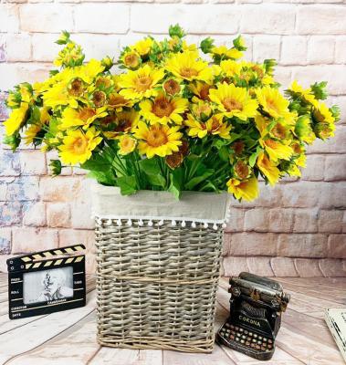 China Home Whole Head Sunflower Artificial Sunflower Five Head Flower Wedding Sale Decoration Yellow Sunflower for sale