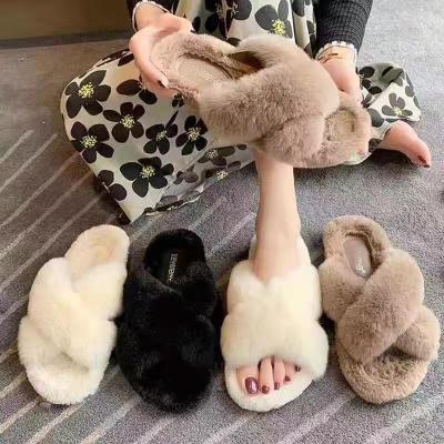 China Fashion Trend Fashion Faux Fur Winter Plush Indoor Fluffy Indoor Slippers For Girl for sale