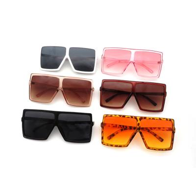 China Custom Logo Fashion Sunglasses Ladies Trendy Women Big Square Oversized Sun Glasses Sun Glasses for sale