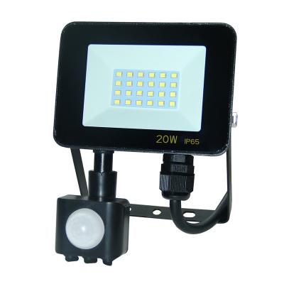 China Best Selling Outdoor IP65 Waterproof 20 Watt Outdoor LED Flood Fighter With PIR Sensor for sale